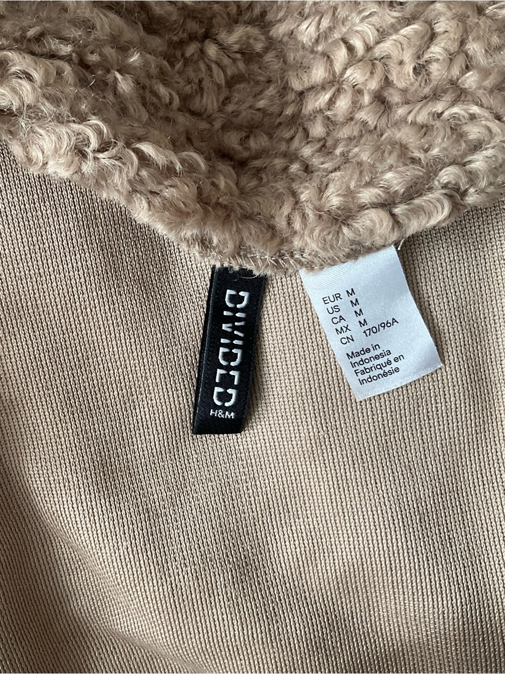 H&M Oversized Teddy Fleece Jacket - Picture 8 of 8